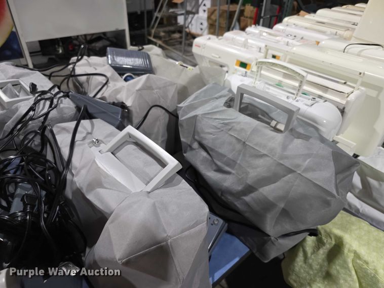 image for item DZ3693 Sewing machines