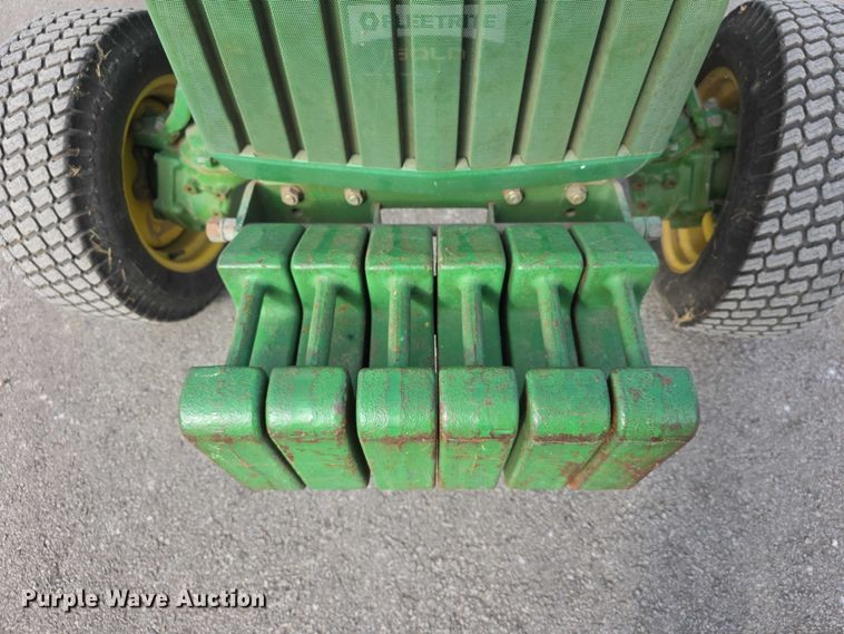 image for item DZ3699 John Deere lawn tractor