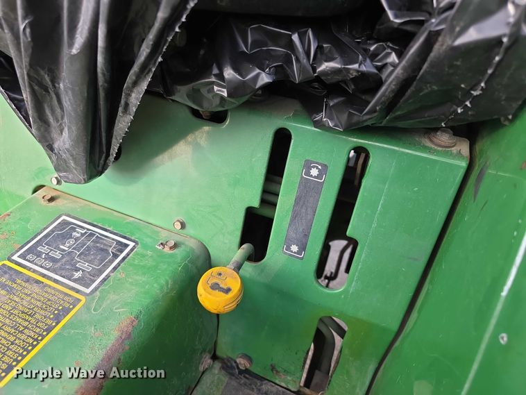 image for item DZ3699 John Deere lawn tractor