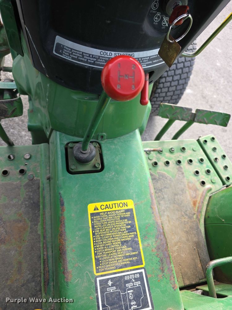 image for item DZ3699 John Deere lawn tractor