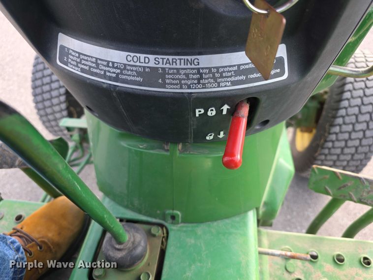 image for item DZ3699 John Deere lawn tractor