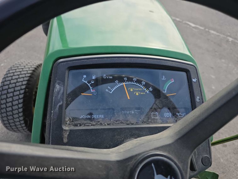 image for item DZ3699 John Deere lawn tractor