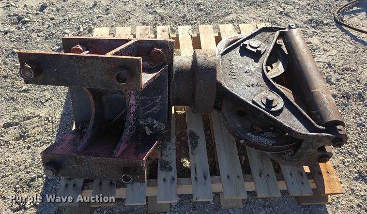 image for item DZ3700 Crane attachments