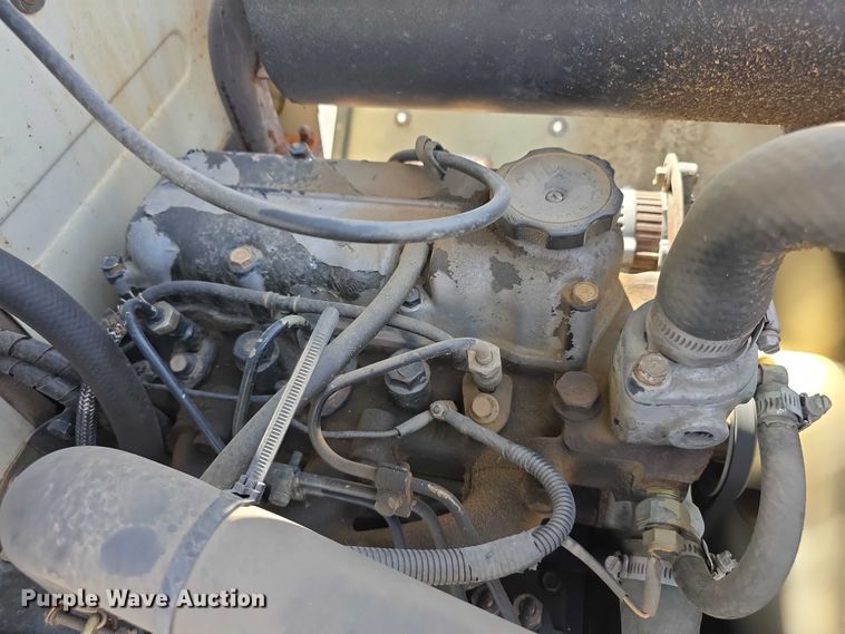 image for item DZ3717 cub cadet 7275 tractor