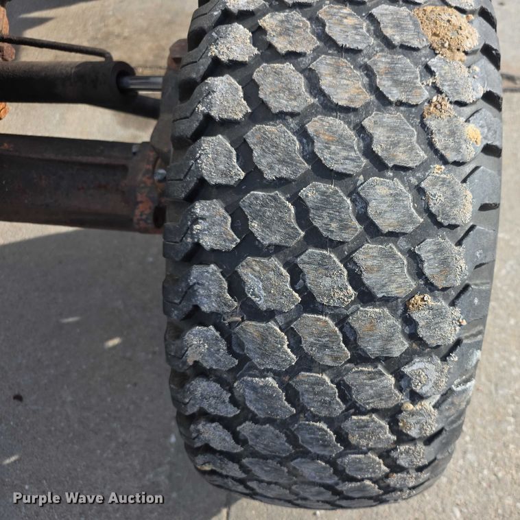 image for item DZ3717 cub cadet 7275 tractor