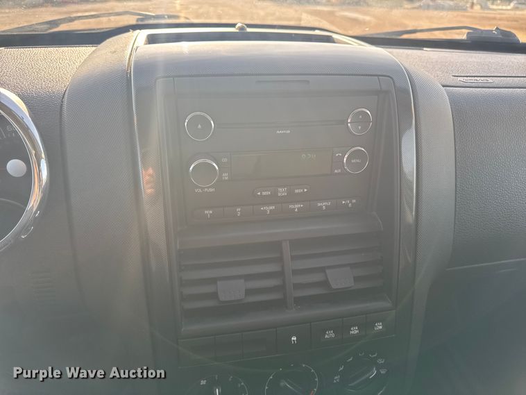 image for item EA2208 2010 Ford Explorer SUV