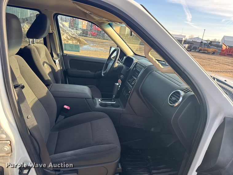 image for item EA2208 2010 Ford Explorer SUV
