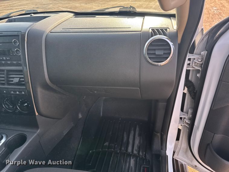 image for item EA2208 2010 Ford Explorer SUV