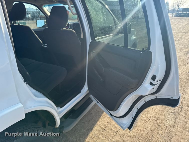 image for item EA2208 2010 Ford Explorer SUV