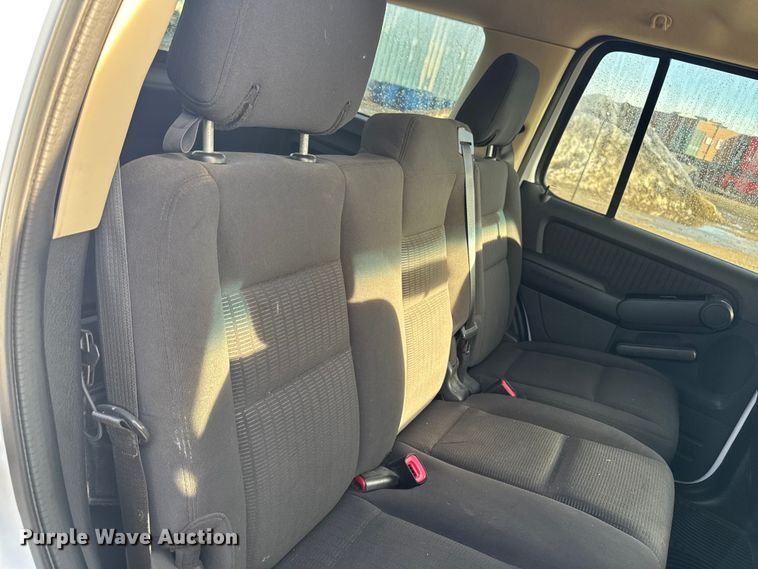 image for item EA2208 2010 Ford Explorer SUV