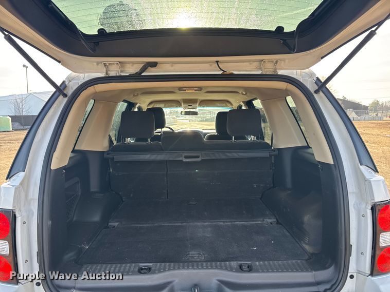 image for item EA2208 2010 Ford Explorer SUV