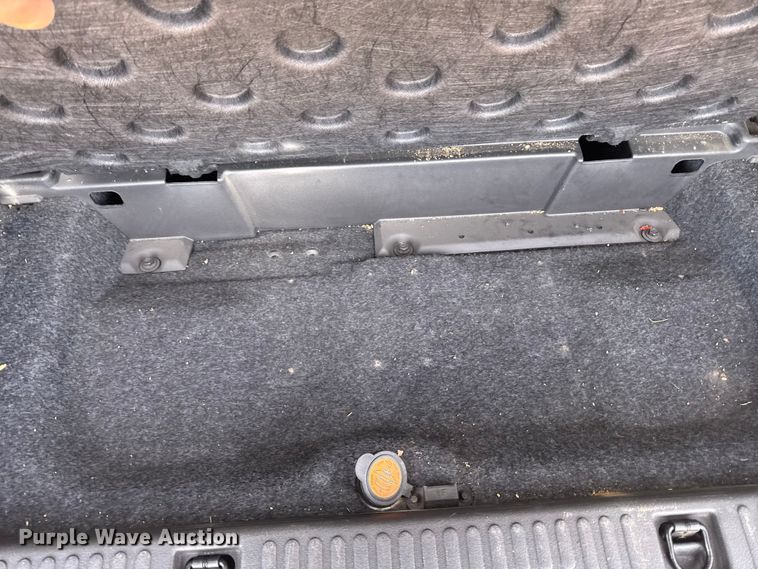 image for item EA2208 2010 Ford Explorer SUV