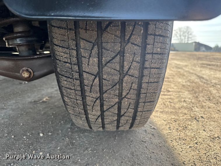 image for item EA2208 2010 Ford Explorer SUV