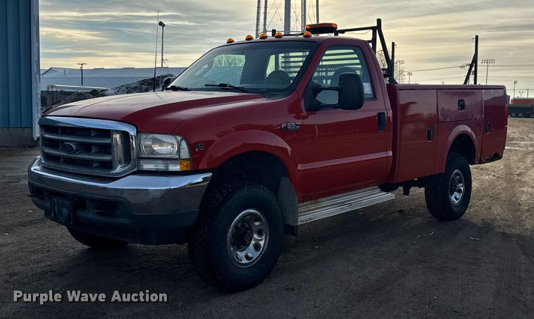 image for item EA2209 2003 Ford F350 Super Duty XL utility bed pickup truck