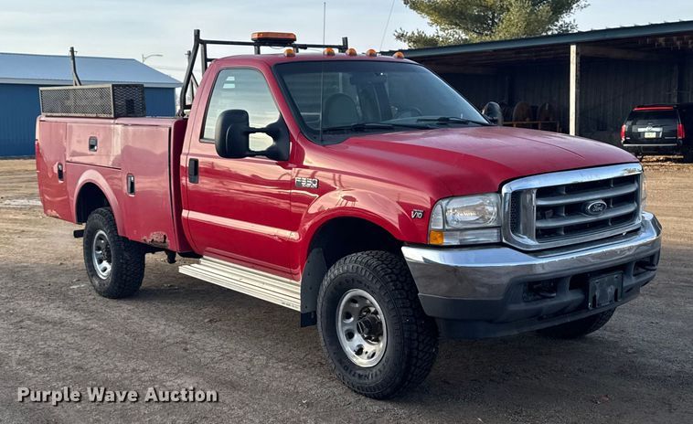 image for item EA2209 2003 Ford F350 Super Duty XL utility bed pickup truck