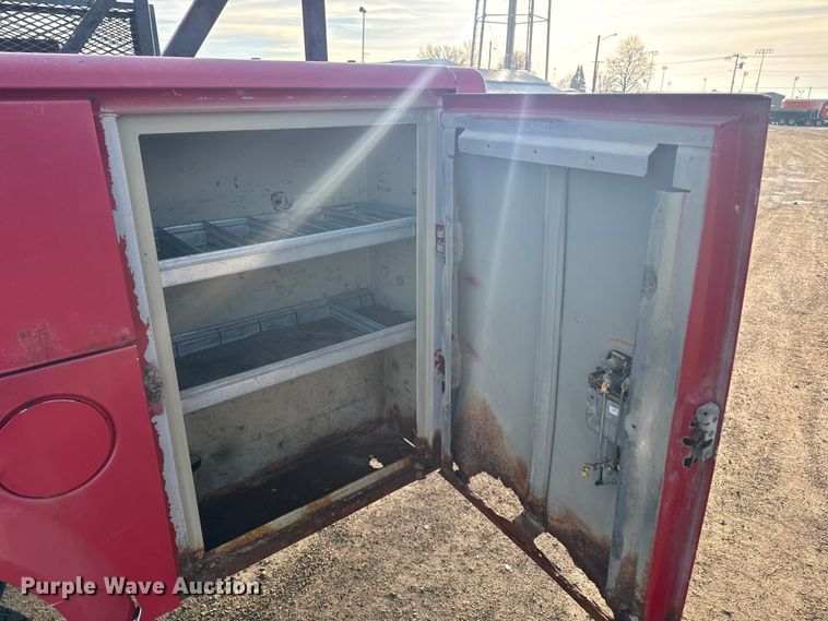 image for item EA2209 2003 Ford F350 Super Duty XL utility bed pickup truck