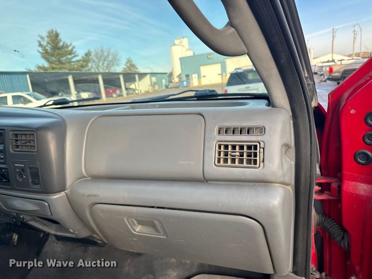 image for item EA2209 2003 Ford F350 Super Duty XL utility bed pickup truck