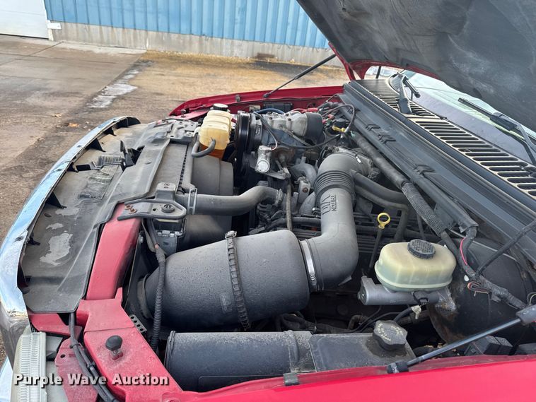 image for item EA2209 2003 Ford F350 Super Duty XL utility bed pickup truck