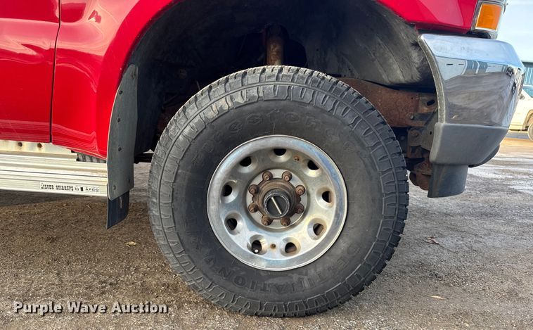 image for item EA2209 2003 Ford F350 Super Duty XL utility bed pickup truck