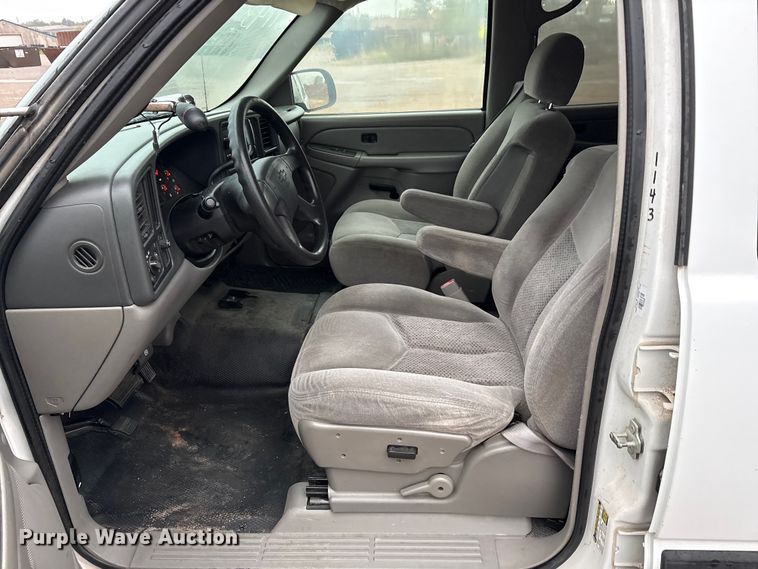 image for item EA7652 2005 Chevrolet Tahoe SUV