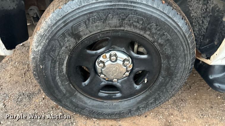 image for item EA7652 2005 Chevrolet Tahoe SUV