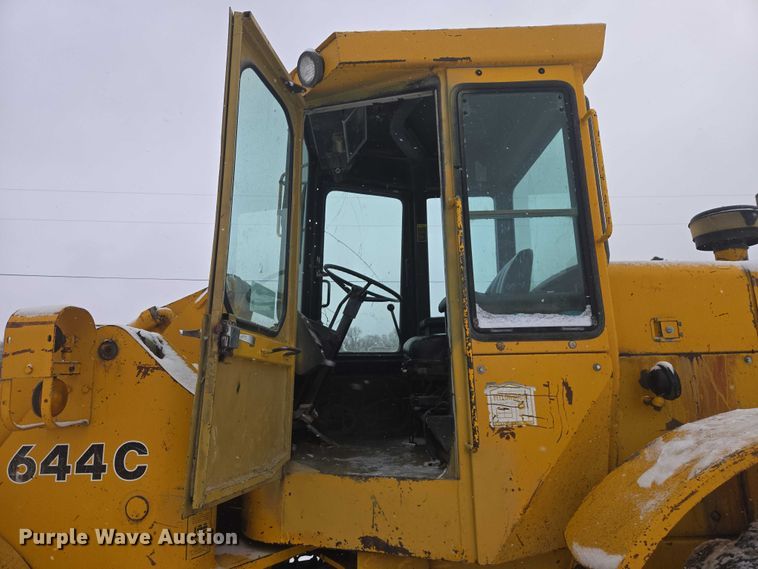 image for item EB1204 1982 John Deere 644C wheel loader