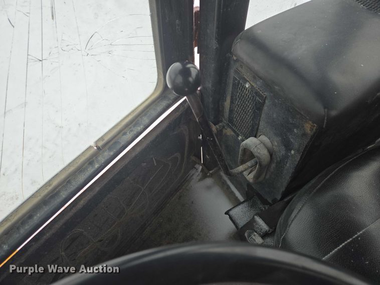 image for item EB1204 1982 John Deere 644C wheel loader