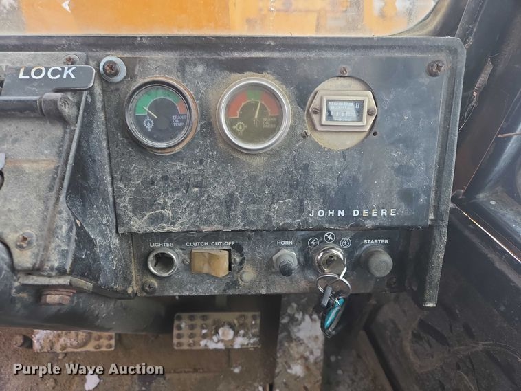 image for item EB1204 1982 John Deere 644C wheel loader