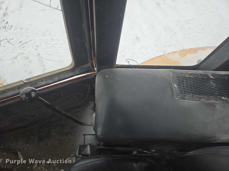 image for item EB1204 1982 John Deere 644C wheel loader