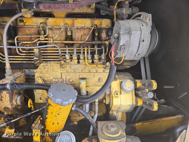 image for item EB1204 1982 John Deere 644C wheel loader