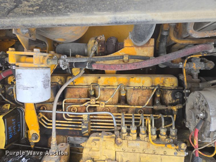 image for item EB1204 1982 John Deere 644C wheel loader