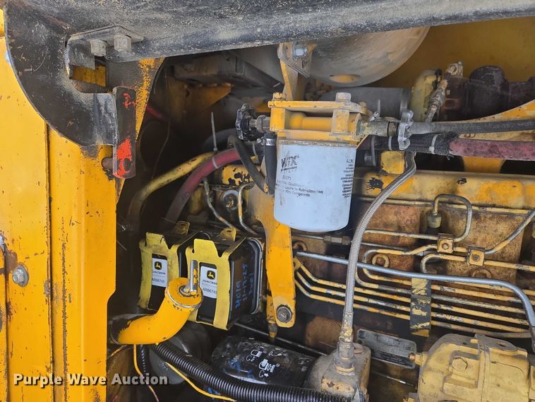 image for item EB1204 1982 John Deere 644C wheel loader