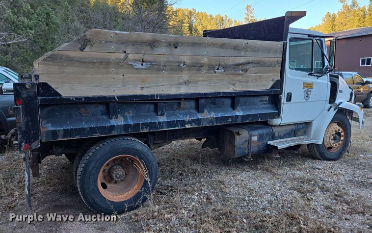 image for item EB1208 1999 Freightliner FL60 dump truck