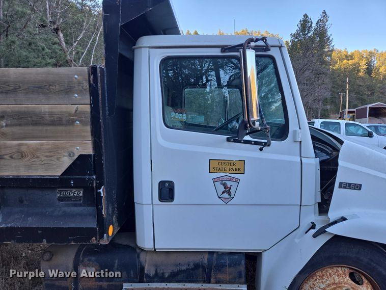 image for item EB1208 1999 Freightliner FL60 dump truck