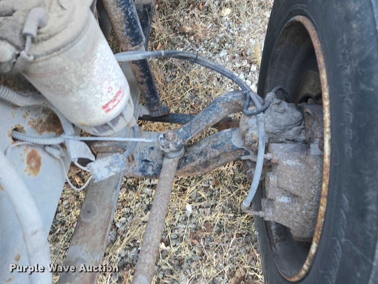 image for item EB1208 1999 Freightliner FL60 dump truck