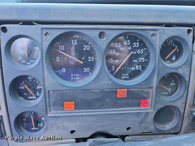 image for item EB1208 1999 Freightliner FL60 dump truck