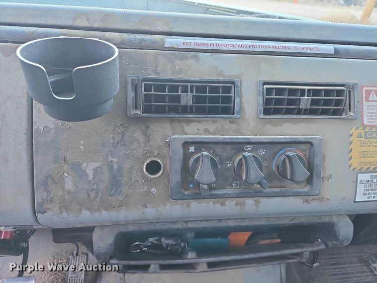 image for item EB1208 1999 Freightliner FL60 dump truck