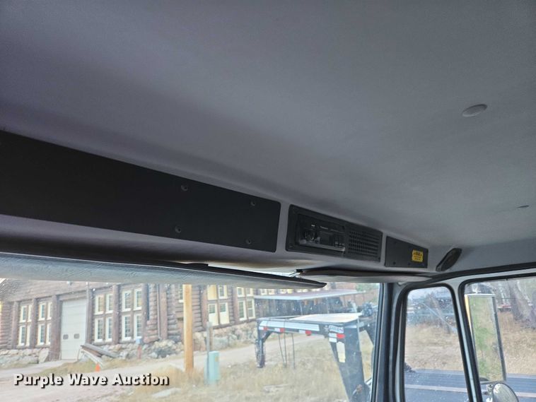 image for item EB1208 1999 Freightliner FL60 dump truck