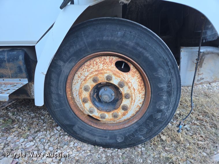 image for item EB1208 1999 Freightliner FL60 dump truck