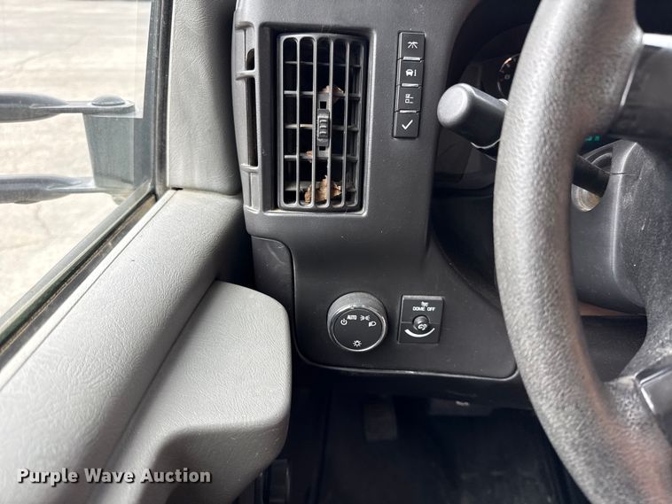 image for item EC4517 2012 Chevrolet Express school bus