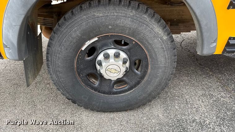 image for item EC4517 2012 Chevrolet Express school bus