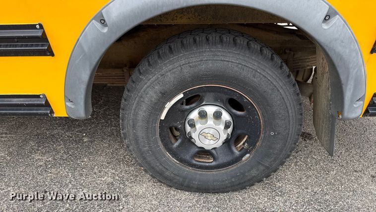 image for item EC4517 2012 Chevrolet Express school bus