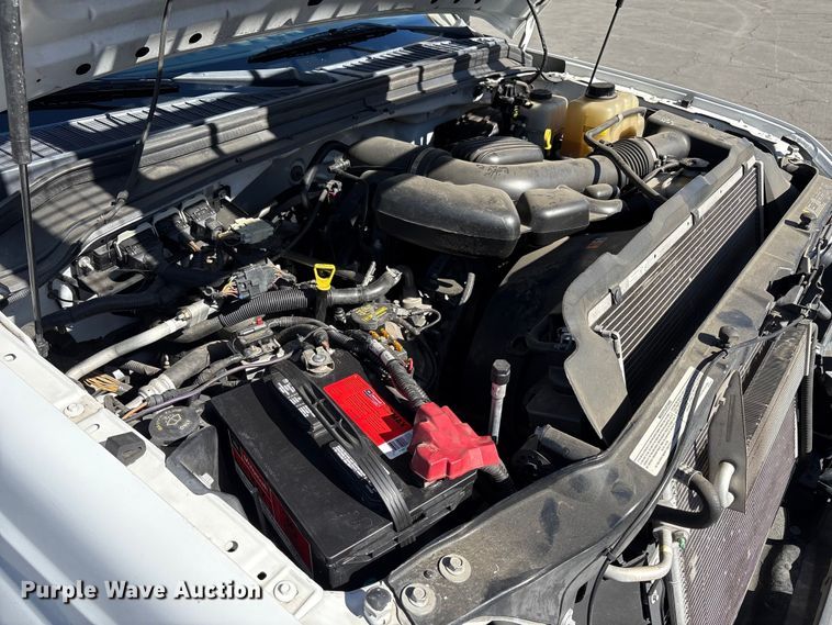 image for item EC8072 2009 Ford F250 Super Duty dump bed pickup truck