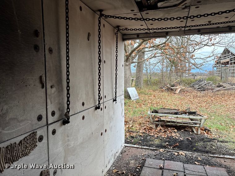 image for item ED2454  Shipping container 