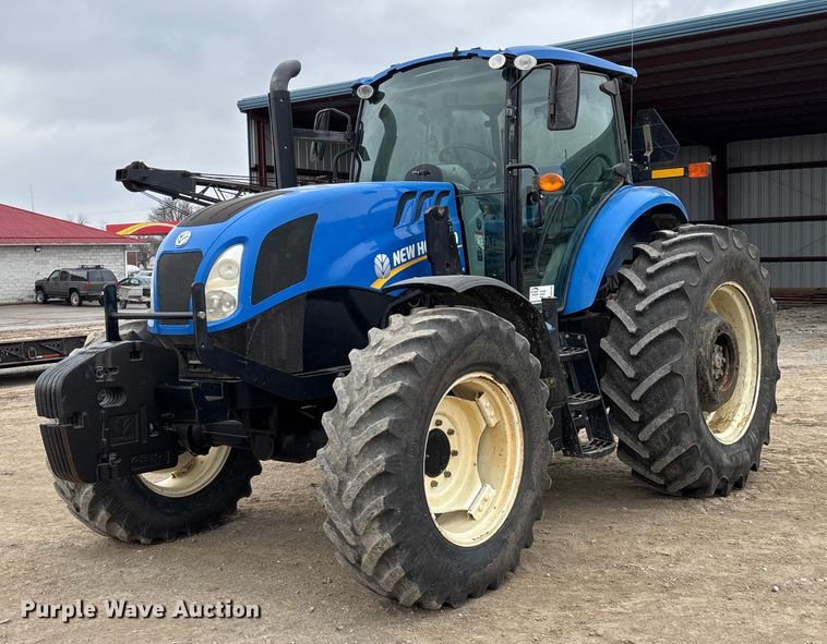 image for item ED2459 2015 New Holland TS6.120 MFWD tractor