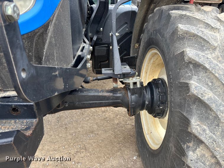 image for item ED2459 2015 New Holland TS6.120 MFWD tractor