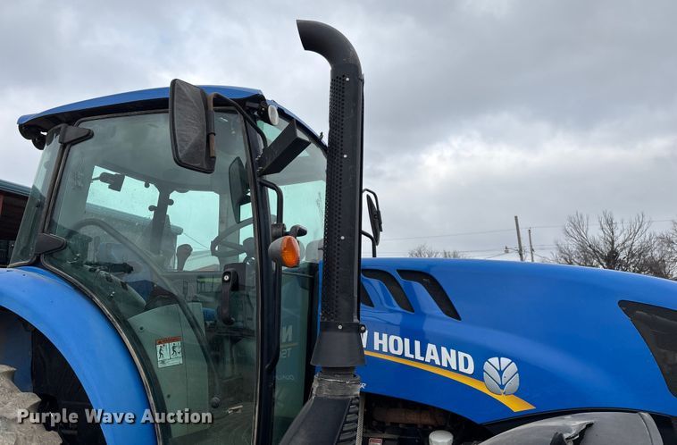 image for item ED2459 2015 New Holland TS6.120 MFWD tractor