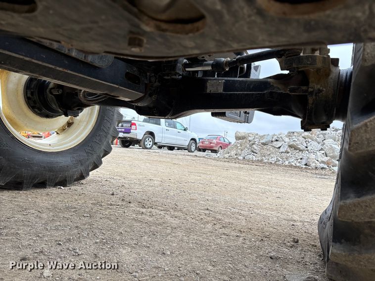 image for item ED2459 2015 New Holland TS6.120 MFWD tractor