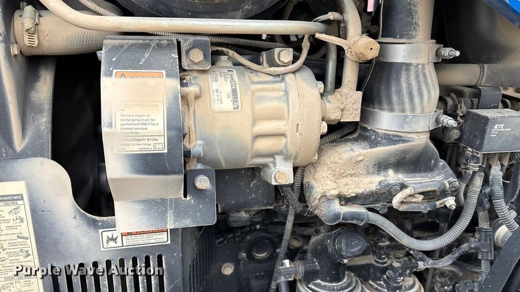 image for item ED2459 2015 New Holland TS6.120 MFWD tractor