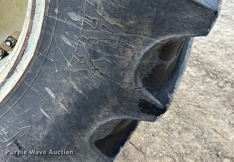 image for item ED2459 2015 New Holland TS6.120 MFWD tractor